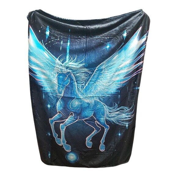 Flying Unicorn 50"x40" Soft Plush Blanket | 100% Polyester Cozy Throw for Bed - Picture 1 of 3